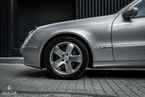 Mercedes-Benz E320 W211 - 2002