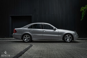 Mercedes-Benz E320 W211 - 2002