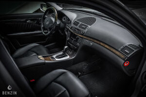 Mercedes-Benz E320 W211 - 2002