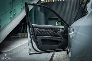 Mercedes-Benz E320 W211 - 2002