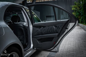 Mercedes-Benz E320 W211 - 2002