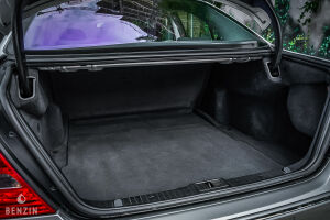 Mercedes-Benz E320 W211 - 2002