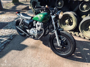 Honda CM400T NC01 - 1982 *Flash