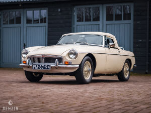MG B - 1969