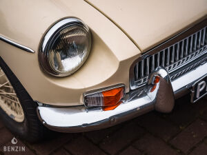 MG B - 1969