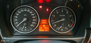 BMW 335i e92 DKG 65k km - 2010