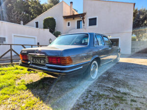 Mercedes-Benz 350 SE W116 - 1975