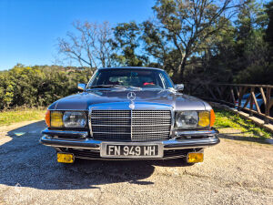 Mercedes-Benz 350 SE W116 - 1975