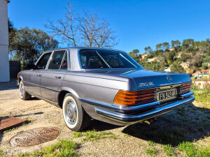 Mercedes-Benz 350 SE W116 - 1975