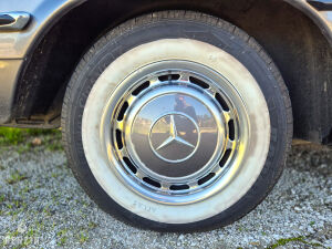 Mercedes-Benz 350 SE W116 - 1975