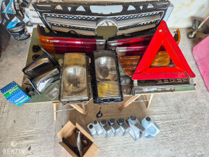 Mercedes-Benz 350 SE W116 - 1975