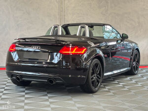 Audi TT Roadster - 2016*Flash