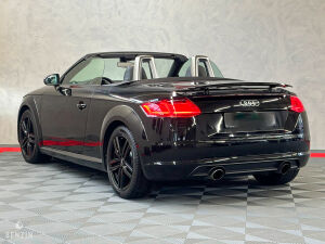 Audi TT Roadster - 2016*Flash
