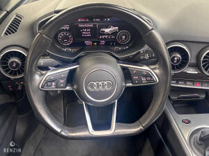 Audi TT Roadster - 2016*Flash