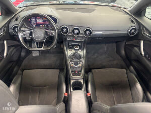 Audi TT Roadster - 2016*Flash