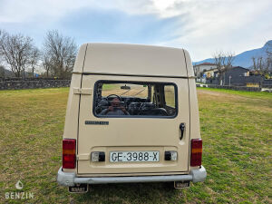 Renault 4 F6 - 1986 *Flash