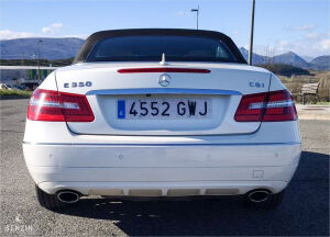 Mercedes-Benz E350 CGI cabriolet - 2010