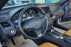 Mercedes-Benz E350 CGI cabriolet - 2010
