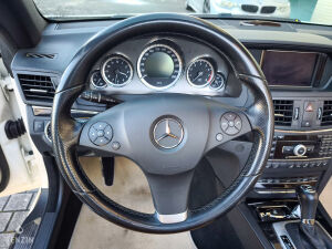 Mercedes-Benz E350 CGI cabriolet - 2010