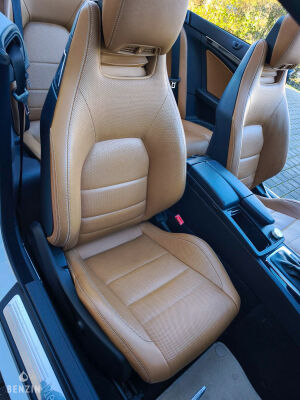 Mercedes-Benz E350 CGI cabriolet - 2010