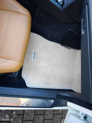 Mercedes-Benz E350 CGI cabriolet - 2010
