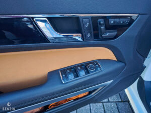 Mercedes-Benz E350 CGI cabriolet - 2010