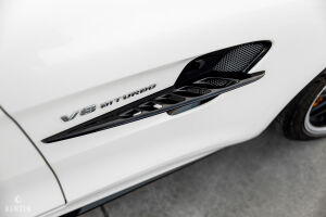 Mercedes-Benz AMG GT-R Roadster - 2019