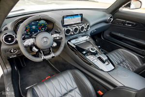 Mercedes-Benz AMG GT-R Roadster - 2019