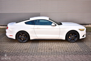 Ford Mustang V6 - 2017