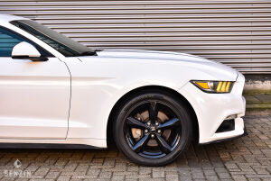 Ford Mustang V6 - 2017