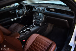 Ford Mustang V6 - 2017