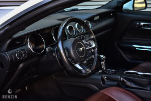 Ford Mustang V6 - 2017