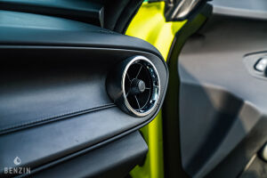 Chevrolet Camaro LT1 - 2021