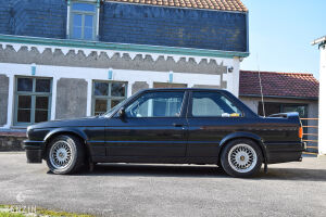 BMW 325i e30 M-Tech 2 - 1989