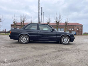 BMW 325i e30 M-Tech 2 - 1989