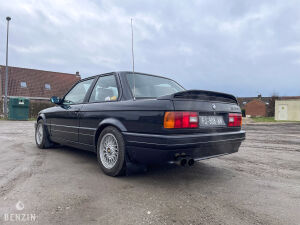 BMW 325i e30 M-Tech 2 - 1989