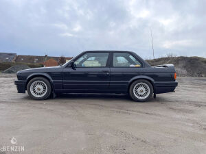 BMW 325i e30 M-Tech 2 - 1989
