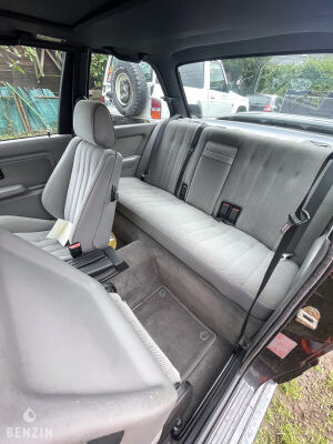 BMW 325i e30 M-Tech 2 - 1989