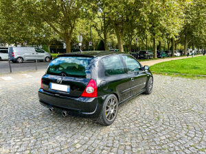 Renault Clio 2 RS 182 - 2004