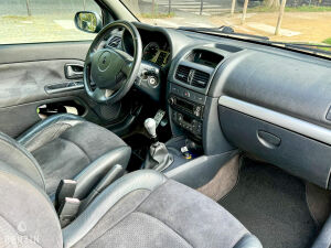 Renault Clio 2 RS 182 - 2004