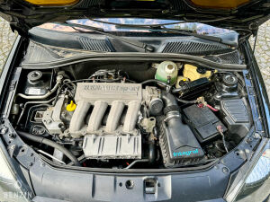 Renault Clio 2 RS 182 - 2004