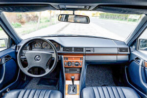 Mercedes-Benz 260 E “Pullman” W124 - 1991