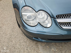 Mercedes-Benz SL 500 R230 - 2001