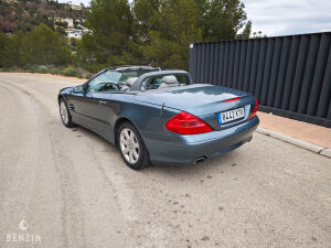 Mercedes-Benz SL 500 R230 - 2001
