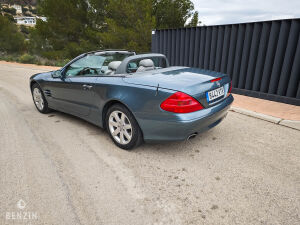 Mercedes-Benz SL 500 R230 - 2001