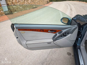 Mercedes-Benz SL 500 R230 - 2001