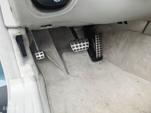 Mercedes-Benz SL 500 R230 - 2001