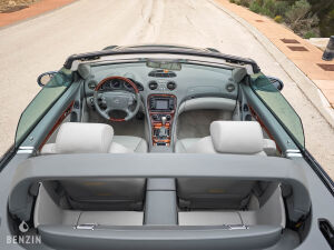 Mercedes-Benz SL 500 R230 - 2001