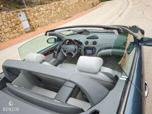 Mercedes-Benz SL 500 R230 - 2001