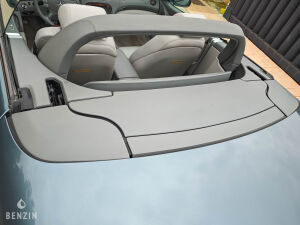 Mercedes-Benz SL 500 R230 - 2001